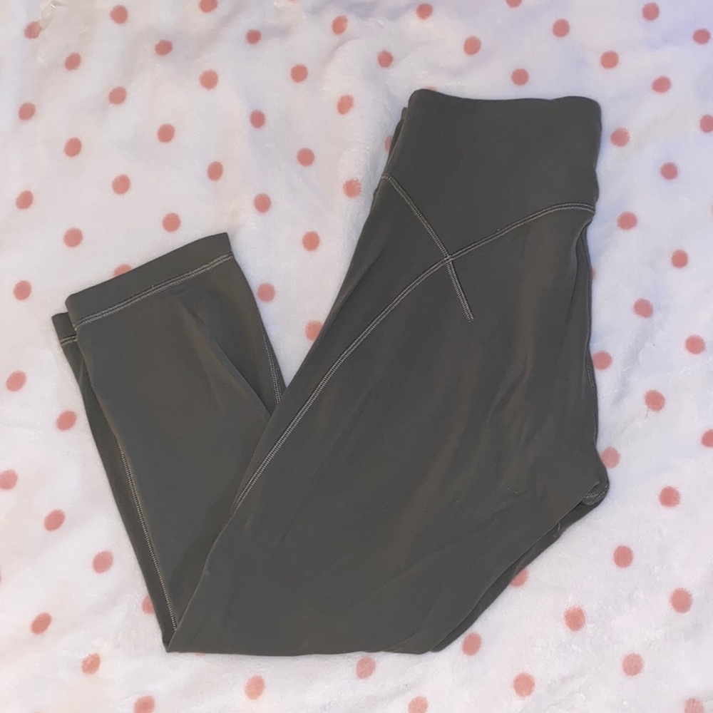 Light green cropped Lululemon leggings